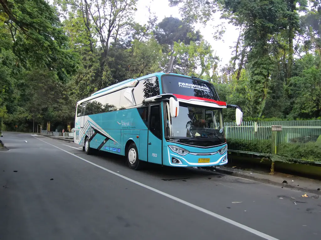 Sewa Bus Pariwisata ke Nicole's River Park Puncak, Bogor